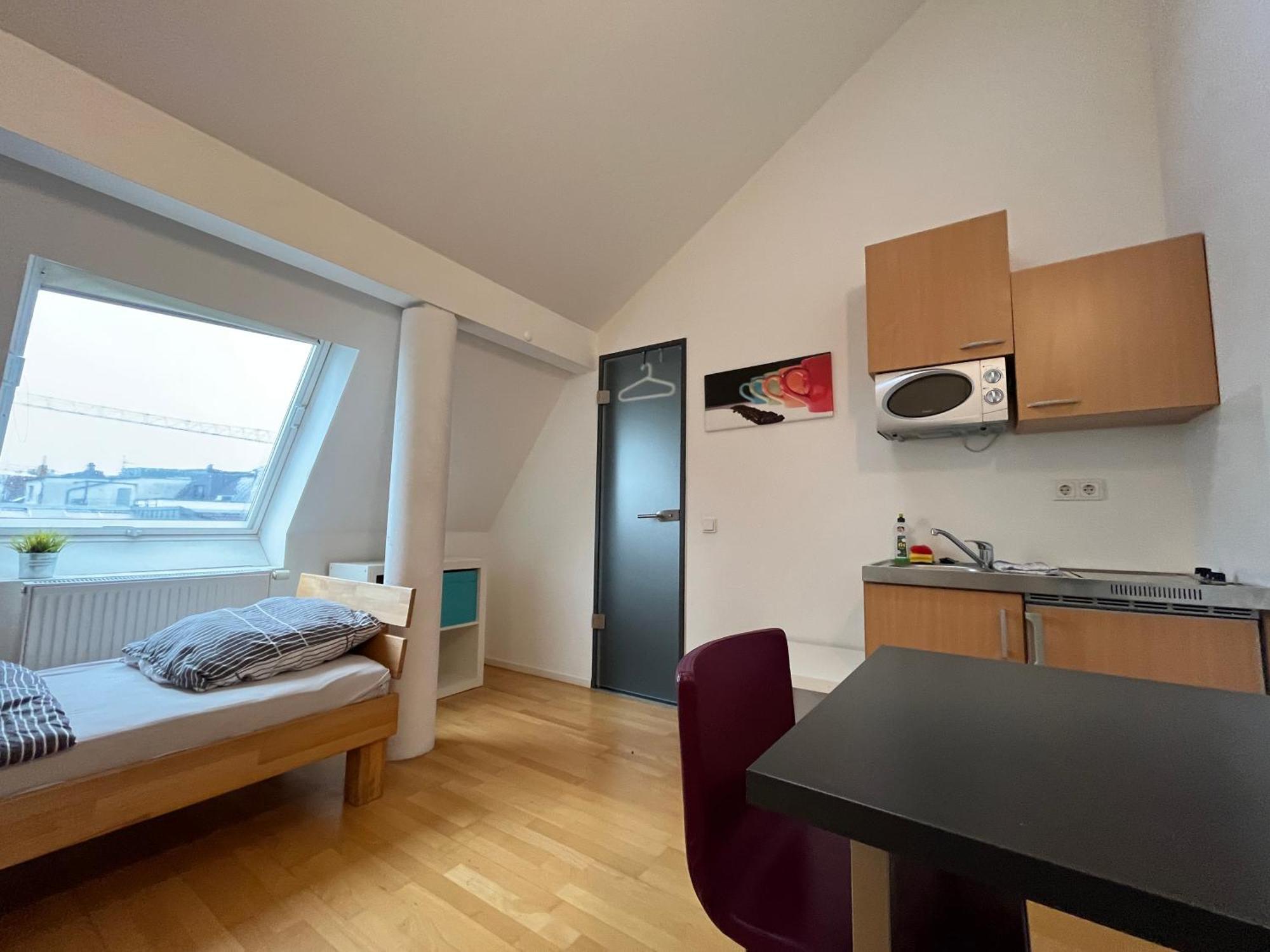 Simplex Apartments Am Ludwigsplatz Карлсруэ Экстерьер фото