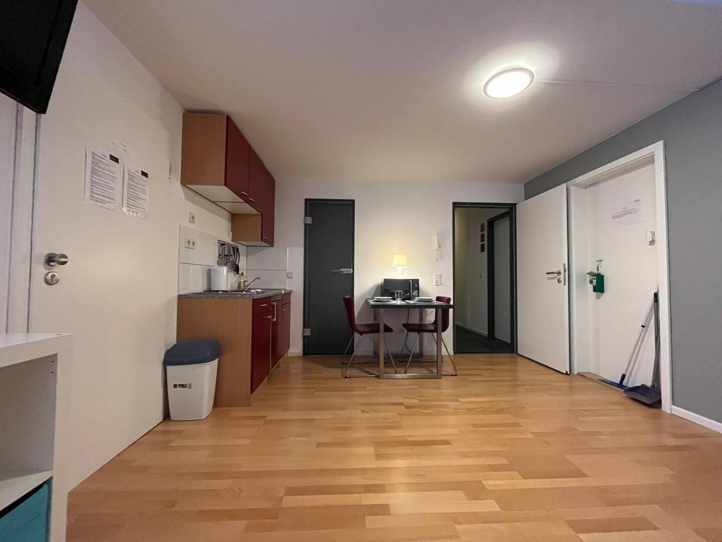 Simplex Apartments Am Ludwigsplatz Карлсруэ Экстерьер фото